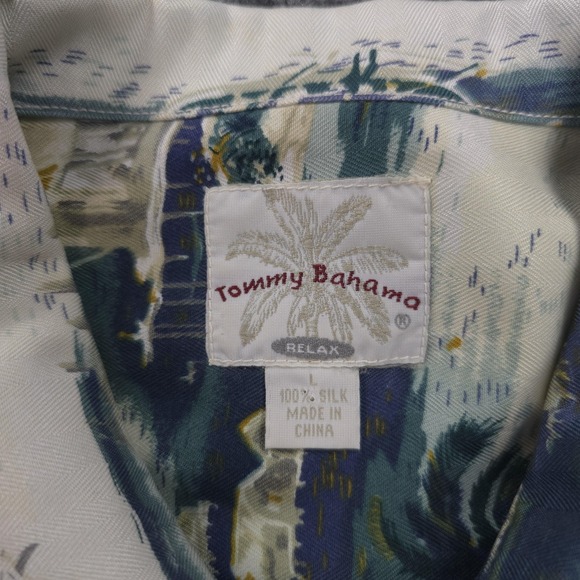 Tommy Bahama Shirt Mens Large Multicolor Silk Hawaiian Scenic Aloha Beach Print - Picture 3 of 7